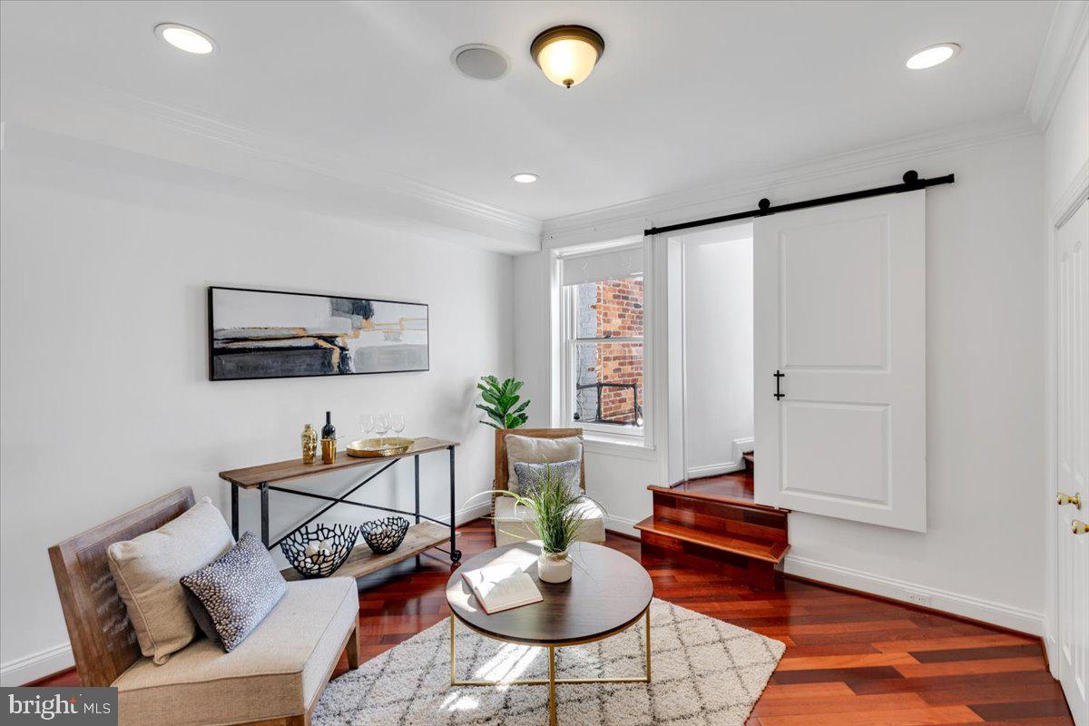 1832 CALVERT ST NW #3, WASHINGTON, District Of Columbia 20009, 2 Bedrooms Bedrooms, ,2 BathroomsBathrooms,Residential,For sale,1832 CALVERT ST NW #3,DCDC2230838 MLS # DCDC2230838