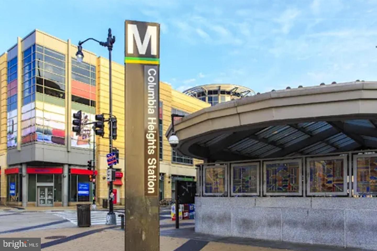 1832 CALVERT ST NW #3, WASHINGTON, District Of Columbia 20009, 2 Bedrooms Bedrooms, ,2 BathroomsBathrooms,Residential,For sale,1832 CALVERT ST NW #3,DCDC2230838 MLS # DCDC2230838