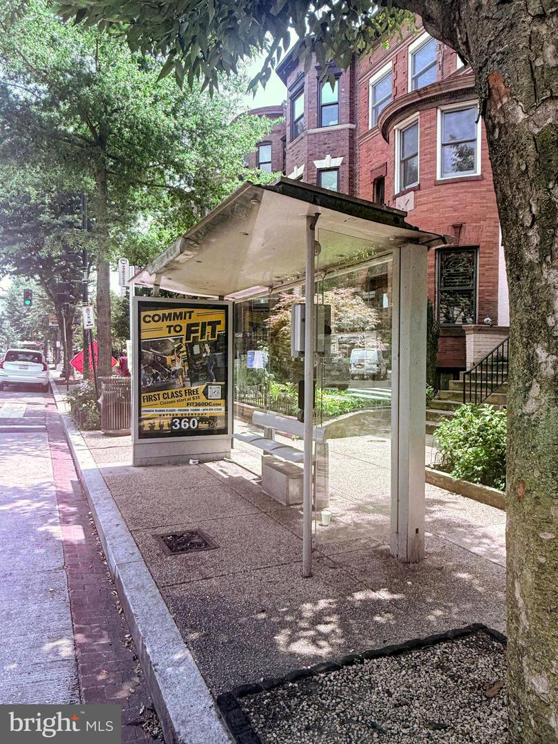 1832 CALVERT ST NW #3, WASHINGTON, District Of Columbia 20009, 2 Bedrooms Bedrooms, ,2 BathroomsBathrooms,Residential,For sale,1832 CALVERT ST NW #3,DCDC2230838 MLS # DCDC2230838