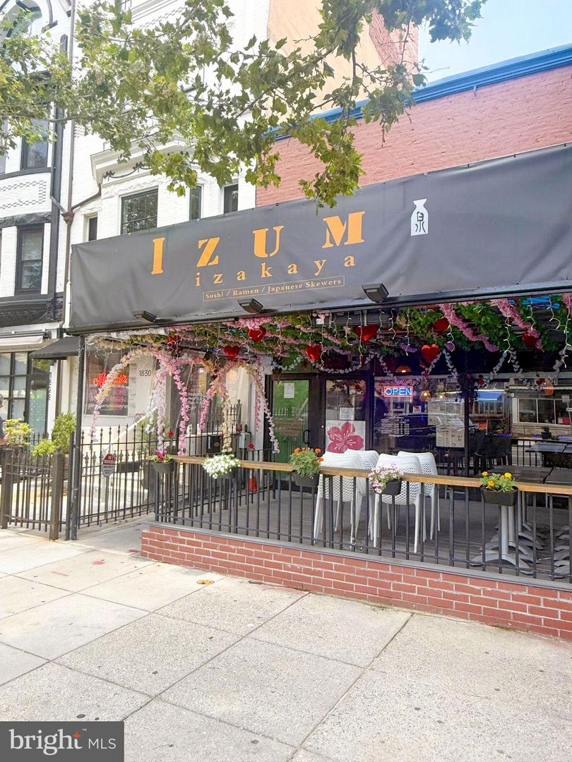 1832 CALVERT ST NW #3, WASHINGTON, District Of Columbia 20009, 2 Bedrooms Bedrooms, ,2 BathroomsBathrooms,Residential,For sale,1832 CALVERT ST NW #3,DCDC2230838 MLS # DCDC2230838