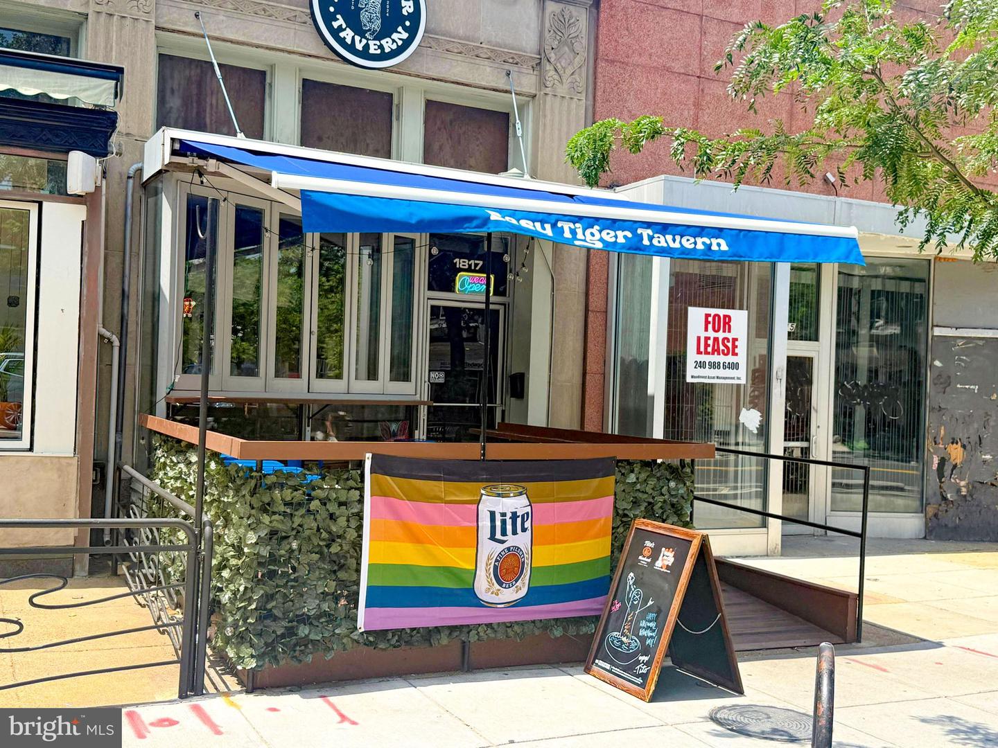 1832 CALVERT ST NW #3, WASHINGTON, District Of Columbia 20009, 2 Bedrooms Bedrooms, ,2 BathroomsBathrooms,Residential,For sale,1832 CALVERT ST NW #3,DCDC2230838 MLS # DCDC2230838