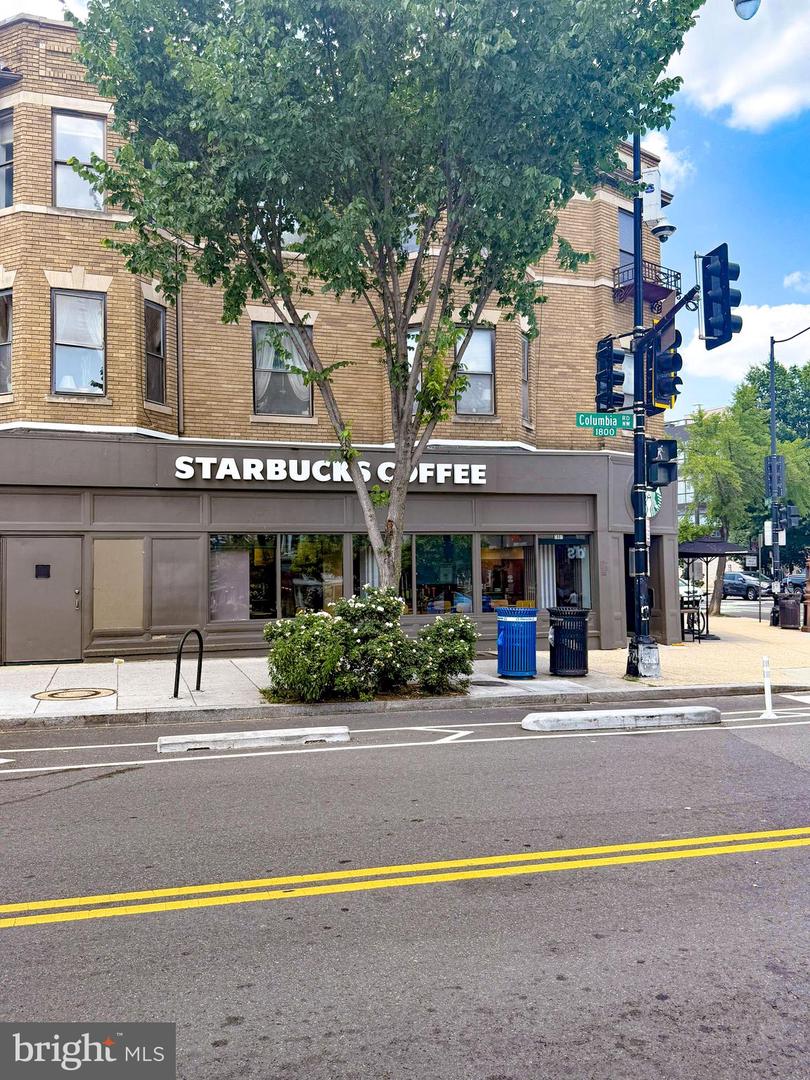 1832 CALVERT ST NW #3, WASHINGTON, District Of Columbia 20009, 2 Bedrooms Bedrooms, ,2 BathroomsBathrooms,Residential,For sale,1832 CALVERT ST NW #3,DCDC2230838 MLS # DCDC2230838