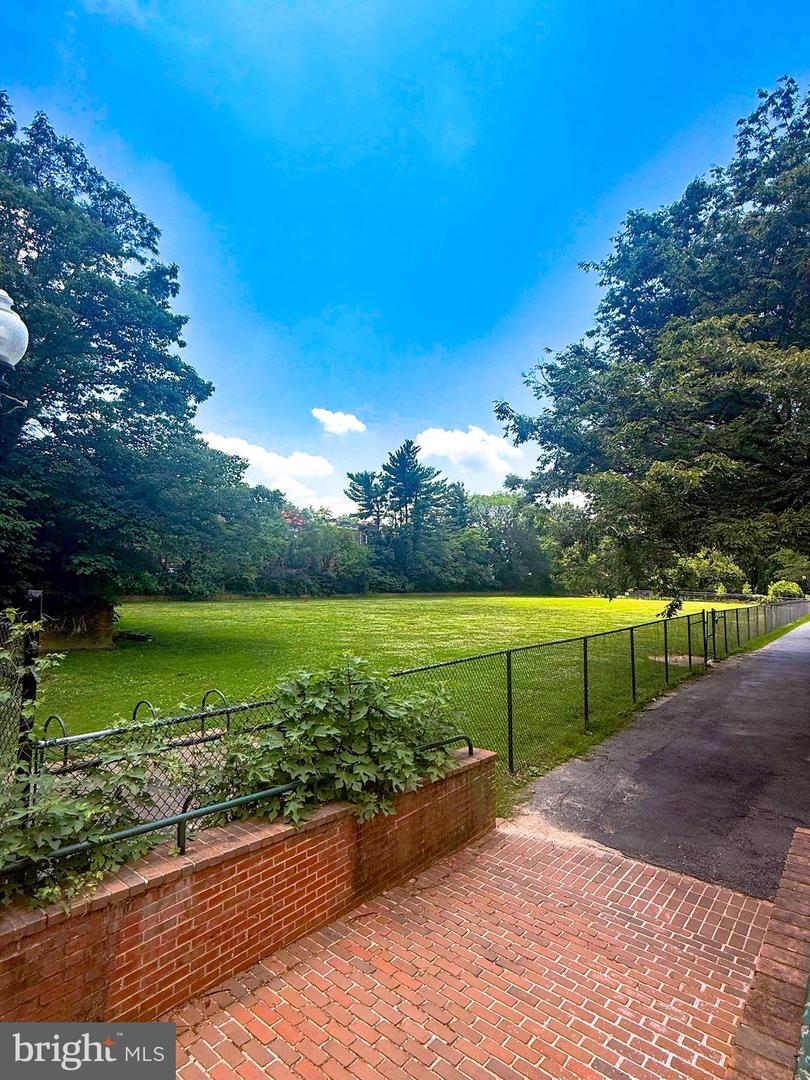 1832 CALVERT ST NW #3, WASHINGTON, District Of Columbia 20009, 2 Bedrooms Bedrooms, ,2 BathroomsBathrooms,Residential,For sale,1832 CALVERT ST NW #3,DCDC2230838 MLS # DCDC2230838