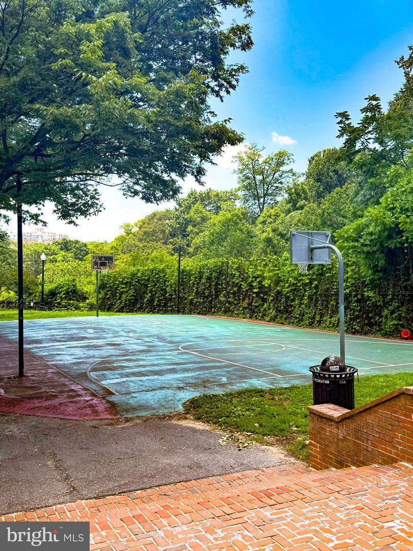 1832 CALVERT ST NW #3, WASHINGTON, District Of Columbia 20009, 2 Bedrooms Bedrooms, ,2 BathroomsBathrooms,Residential,For sale,1832 CALVERT ST NW #3,DCDC2230838 MLS # DCDC2230838