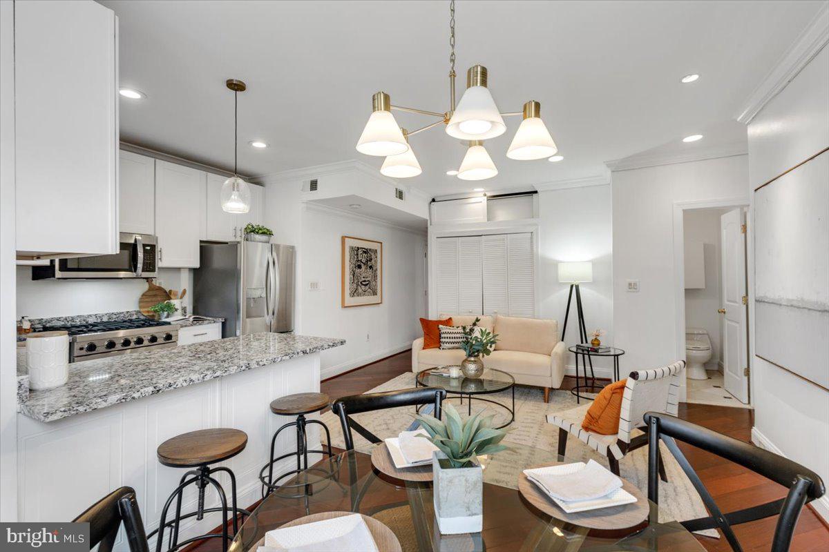 1832 CALVERT ST NW #3, WASHINGTON, District Of Columbia 20009, 2 Bedrooms Bedrooms, ,2 BathroomsBathrooms,Residential,For sale,1832 CALVERT ST NW #3,DCDC2230838 MLS # DCDC2230838