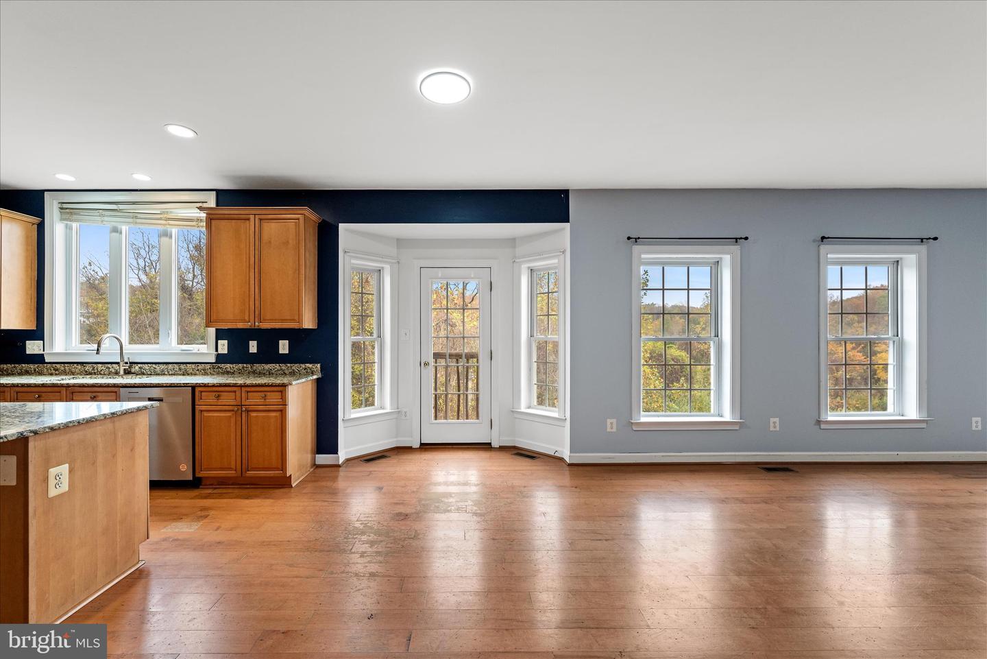 5194 BEACH RIDGE LN, AMISSVILLE, Virginia 20106, 5 Bedrooms Bedrooms, 9 Rooms Rooms,3 BathroomsBathrooms,Residential,For sale,5194 BEACH RIDGE LN,VACU2012012 MLS # VACU2012012