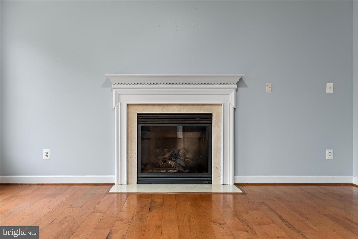 5194 BEACH RIDGE LN, AMISSVILLE, Virginia 20106, 5 Bedrooms Bedrooms, 9 Rooms Rooms,3 BathroomsBathrooms,Residential,For sale,5194 BEACH RIDGE LN,VACU2012012 MLS # VACU2012012