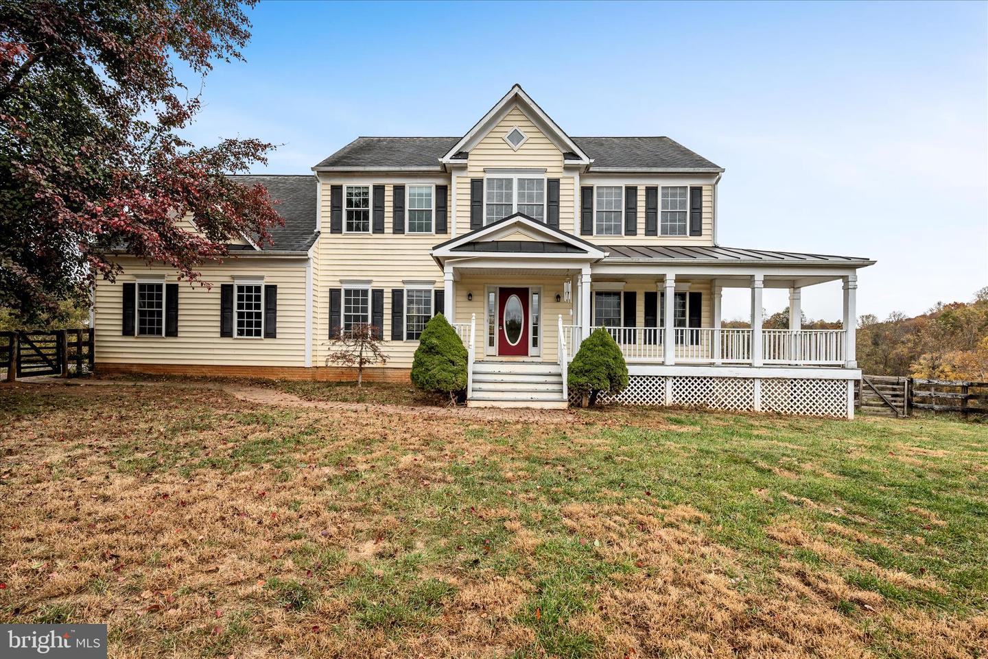 5194 BEACH RIDGE LN, AMISSVILLE, Virginia 20106, 5 Bedrooms Bedrooms, 9 Rooms Rooms,3 BathroomsBathrooms,Residential,For sale,5194 BEACH RIDGE LN,VACU2012012 MLS # VACU2012012