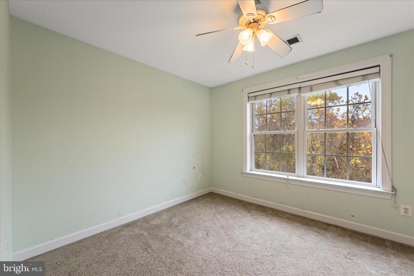 5194 BEACH RIDGE LN, AMISSVILLE, Virginia 20106, 5 Bedrooms Bedrooms, 9 Rooms Rooms,3 BathroomsBathrooms,Residential,For sale,5194 BEACH RIDGE LN,VACU2012012 MLS # VACU2012012