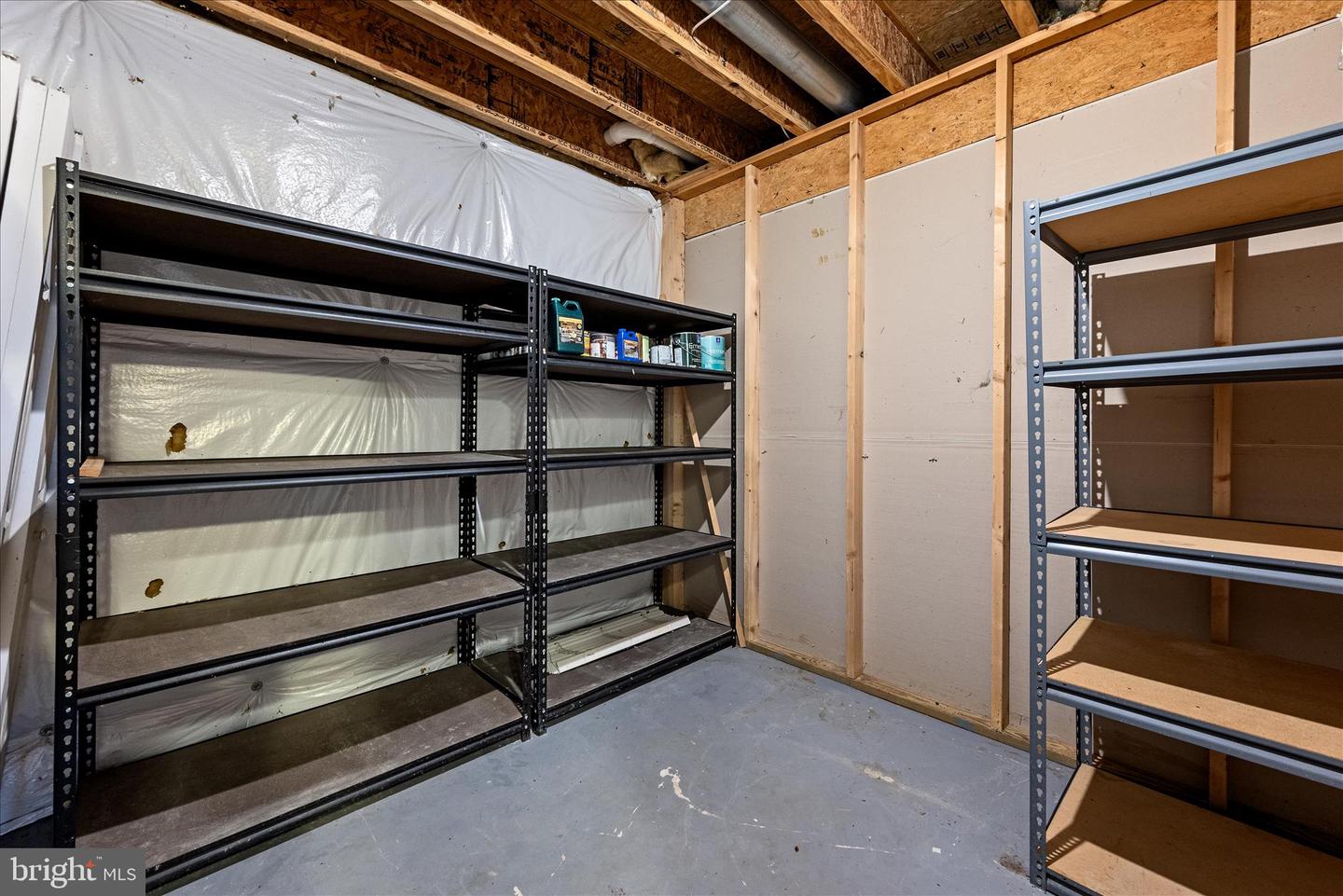 5194 BEACH RIDGE LN, AMISSVILLE, Virginia 20106, 5 Bedrooms Bedrooms, 9 Rooms Rooms,3 BathroomsBathrooms,Residential,For sale,5194 BEACH RIDGE LN,VACU2012012 MLS # VACU2012012