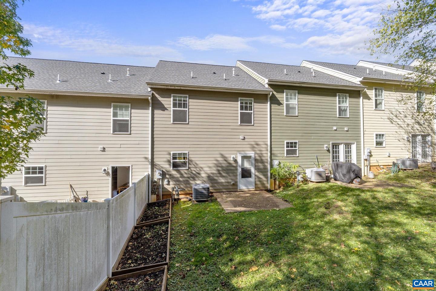 1610 KEMPTON PL, CHARLOTTESVILLE, Virginia 22911, 3 Bedrooms Bedrooms, ,2 BathroomsBathrooms,Residential,For sale,1610 KEMPTON PL,670799 MLS # 670799