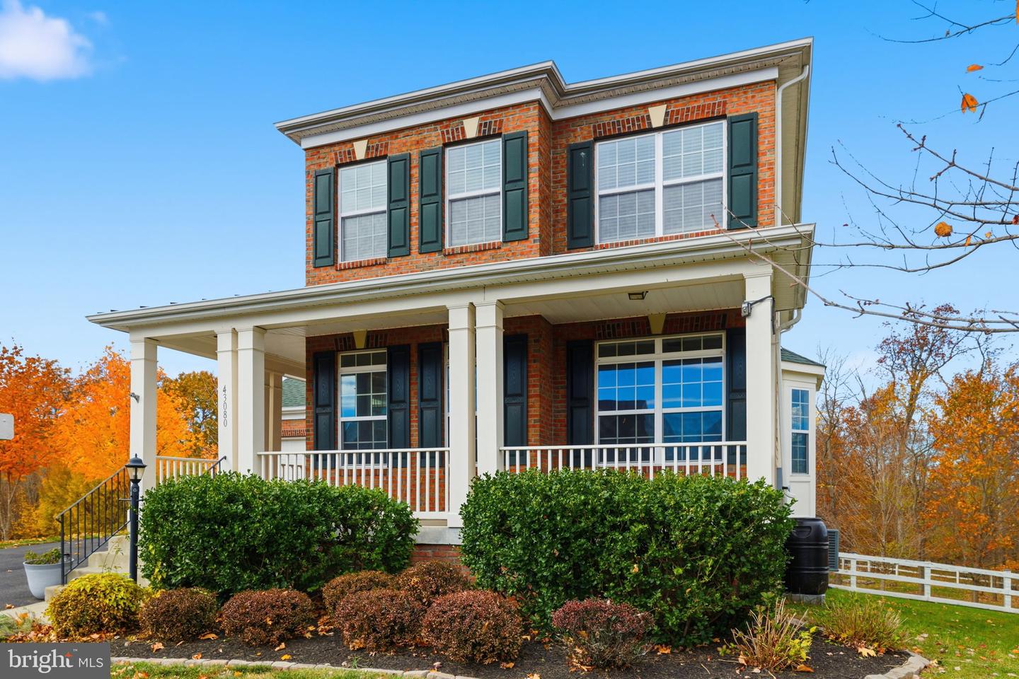 43080 LITTLE ANGEL CT, LEESBURG, Virginia 20176, 5 Bedrooms Bedrooms, ,4 BathroomsBathrooms,Residential,For sale,43080 LITTLE ANGEL CT,VALO2110716 MLS # VALO2110716