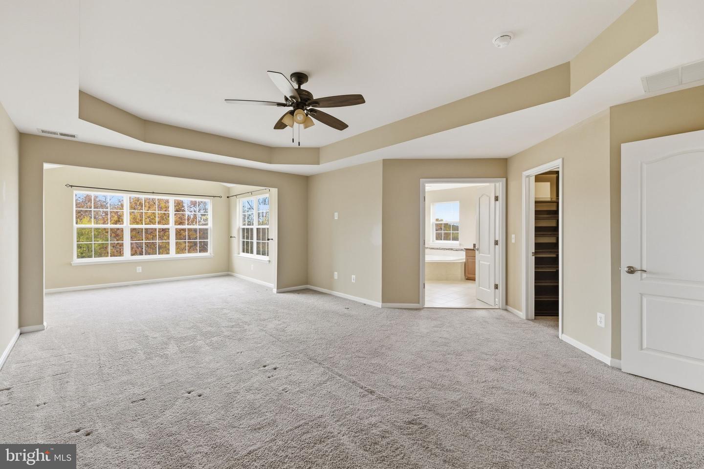 43080 LITTLE ANGEL CT, LEESBURG, Virginia 20176, 5 Bedrooms Bedrooms, ,4 BathroomsBathrooms,Residential,For sale,43080 LITTLE ANGEL CT,VALO2110716 MLS # VALO2110716