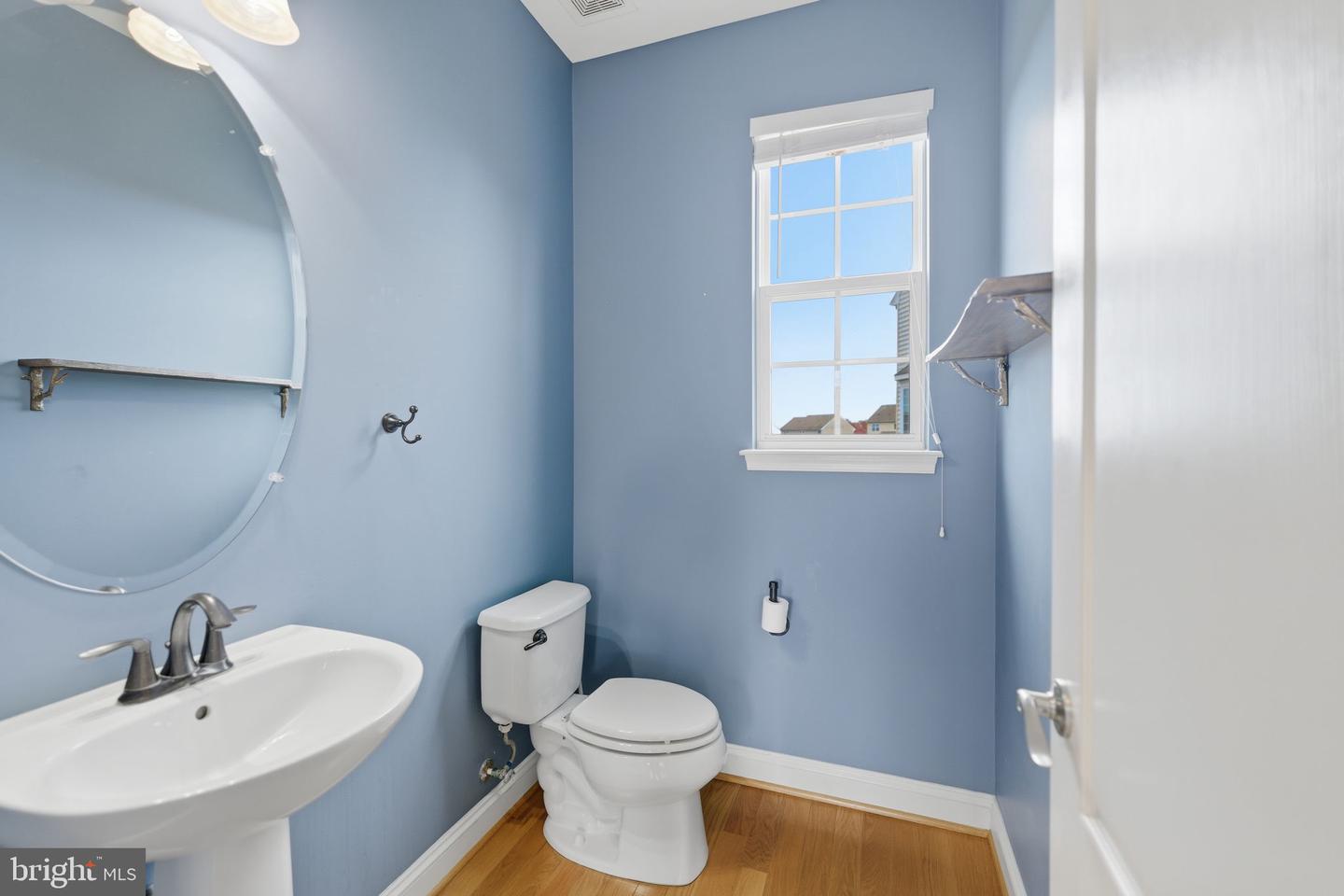 43080 LITTLE ANGEL CT, LEESBURG, Virginia 20176, 5 Bedrooms Bedrooms, ,4 BathroomsBathrooms,Residential,For sale,43080 LITTLE ANGEL CT,VALO2110716 MLS # VALO2110716