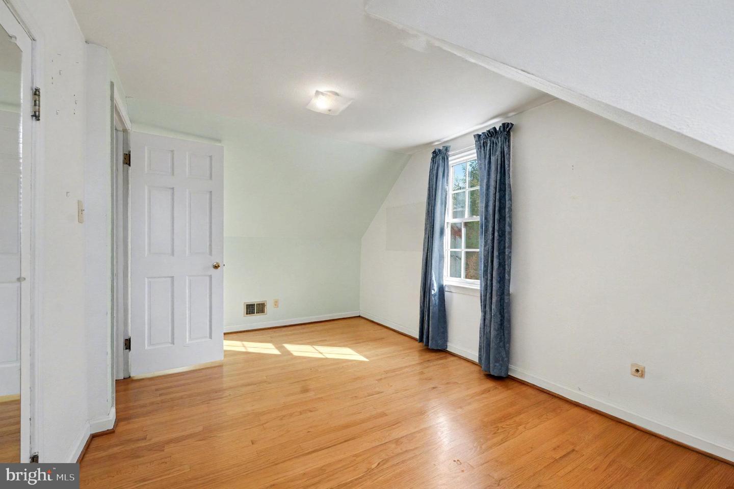 1413 WINCHESTER ST, FREDERICKSBURG, Virginia 22401, 4 Bedrooms Bedrooms, ,2 BathroomsBathrooms,Residential,For sale,1413 WINCHESTER ST,VAFB2009262 MLS # VAFB2009262 1413 WINCHESTER ST, FREDERICKSBURG, Virginia 22401, 4 Bedrooms Bedrooms, ,2 BathroomsBathrooms,Residential,For sale,1413 WINCHESTER ST,VAFB2009262 MLS # VAFB2009262