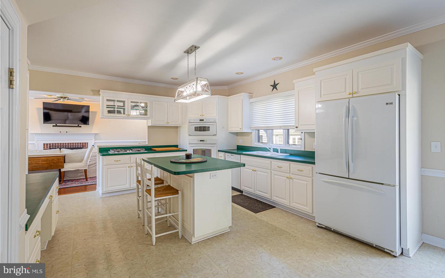 602 CEDAR POINTE DR, WEEMS, Virginia 22576, 4 Bedrooms Bedrooms, ,3 BathroomsBathrooms,Residential,For sale,602 CEDAR POINTE DR,VALV2000906 MLS # VALV2000906