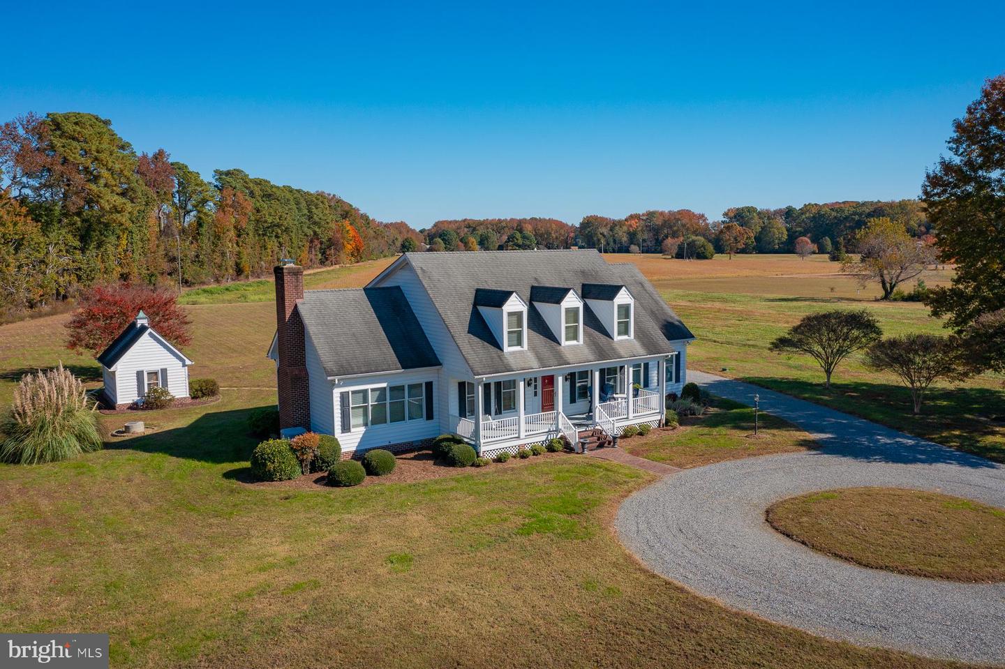 602 CEDAR POINTE DR, WEEMS, Virginia 22576, 4 Bedrooms Bedrooms, ,3 BathroomsBathrooms,Residential,For sale,602 CEDAR POINTE DR,VALV2000906 MLS # VALV2000906