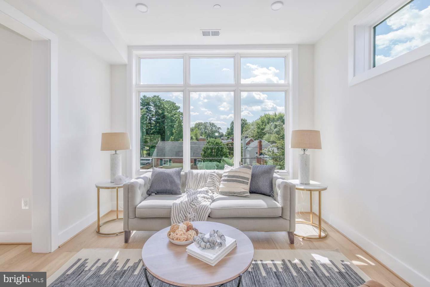4347 HARRISON ST NW #PENTHOUSE SEVEN, WASHINGTON, District Of Columbia 20015, 3 Bedrooms Bedrooms, ,2 BathroomsBathrooms,Residential,For sale,4347 HARRISON ST NW #PENTHOUSE SEVEN,DCDC2230794 MLS # DCDC2230794