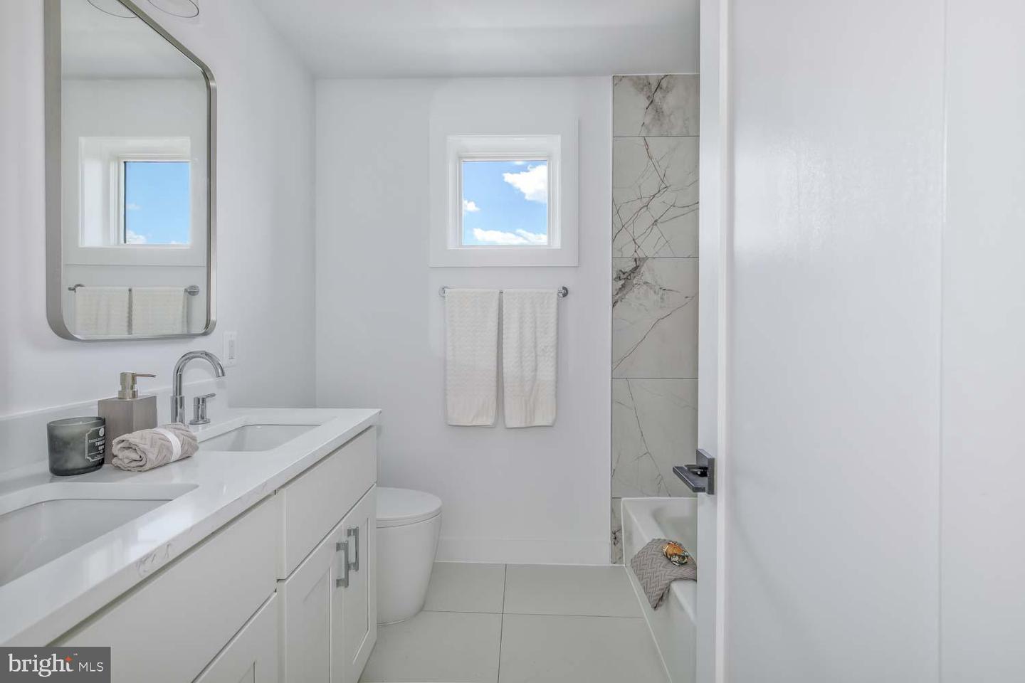 4347 HARRISON ST NW #PENTHOUSE SEVEN, WASHINGTON, District Of Columbia 20015, 3 Bedrooms Bedrooms, ,2 BathroomsBathrooms,Residential,For sale,4347 HARRISON ST NW #PENTHOUSE SEVEN,DCDC2230794 MLS # DCDC2230794