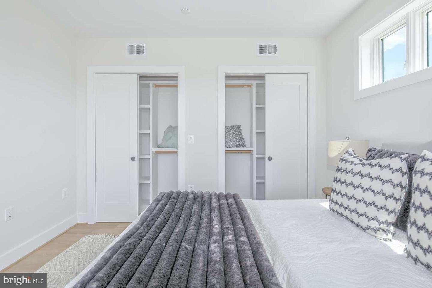 4347 HARRISON ST NW #PENTHOUSE SEVEN, WASHINGTON, District Of Columbia 20015, 3 Bedrooms Bedrooms, ,2 BathroomsBathrooms,Residential,For sale,4347 HARRISON ST NW #PENTHOUSE SEVEN,DCDC2230794 MLS # DCDC2230794