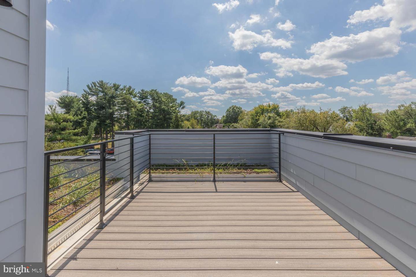 4347 HARRISON ST NW #PENTHOUSE SEVEN, WASHINGTON, District Of Columbia 20015, 3 Bedrooms Bedrooms, ,2 BathroomsBathrooms,Residential,For sale,4347 HARRISON ST NW #PENTHOUSE SEVEN,DCDC2230794 MLS # DCDC2230794