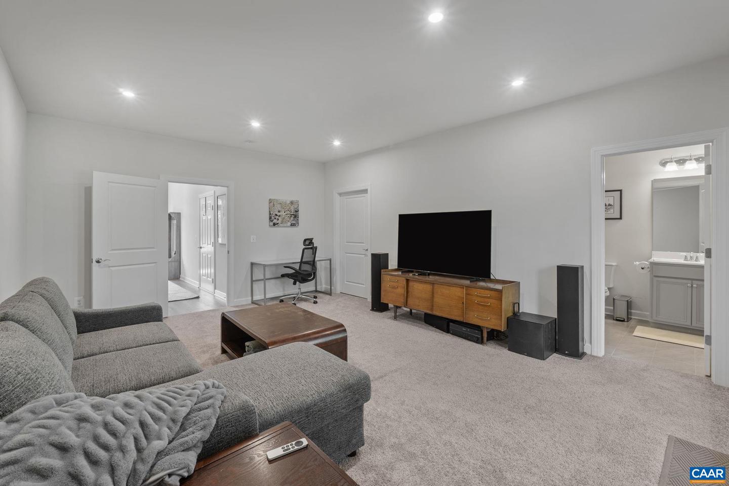 1810 FOWLER ST, CHARLOTTESVILLE, Virginia 22901, 3 Bedrooms Bedrooms, ,3 BathroomsBathrooms,Residential,For sale,1810 FOWLER ST,670809 MLS # 670809