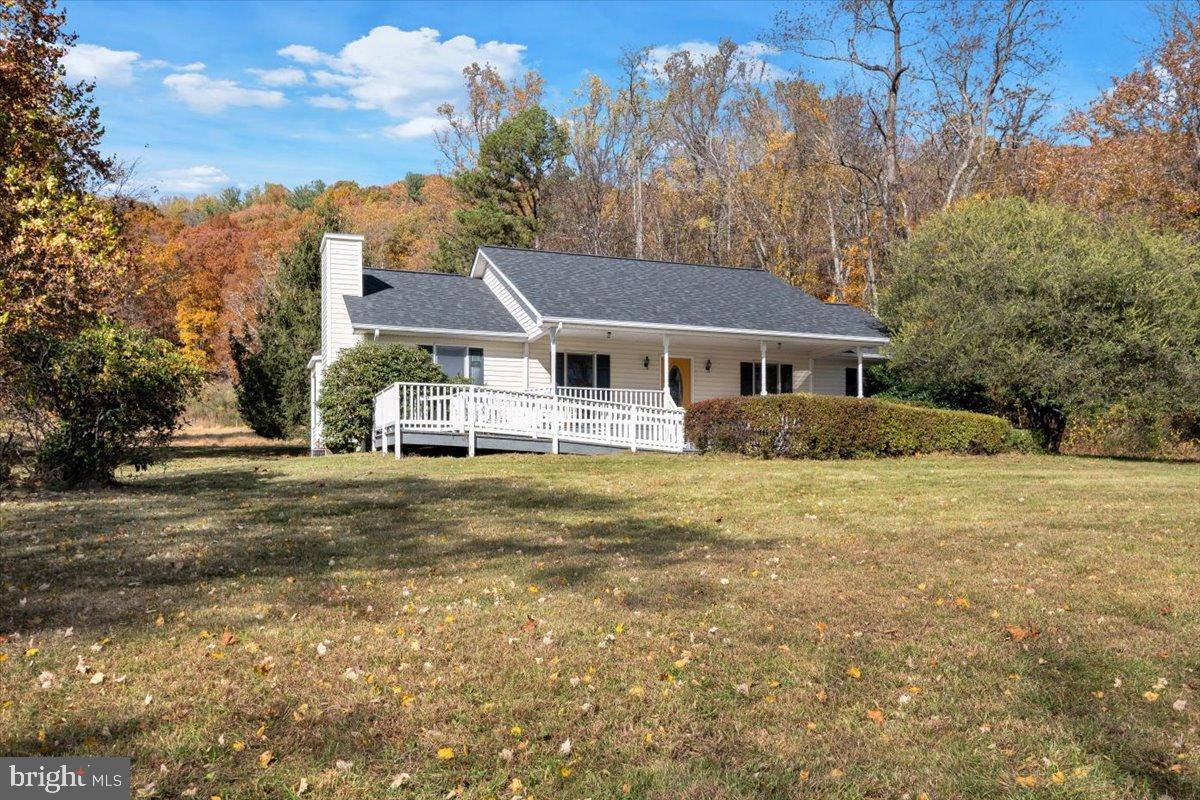 12715 LEE HWY, WASHINGTON, Virginia 22747, 3 Bedrooms Bedrooms, 8 Rooms Rooms,1 BathroomBathrooms,Residential,For sale,12715 LEE HWY,VARP2002382 MLS # VARP2002382