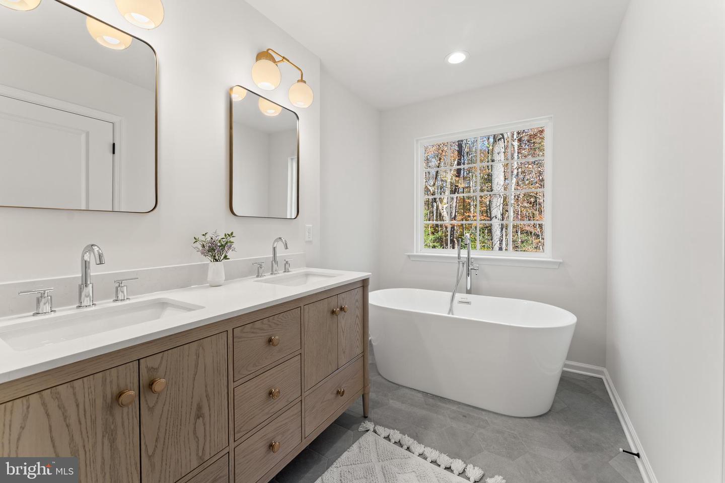 13119 THUNDER RD, KING GEORGE, Virginia 22485, 5 Bedrooms Bedrooms, ,3 BathroomsBathrooms,Residential,For sale,13119 THUNDER RD,VAKG2007252 MLS # VAKG2007252