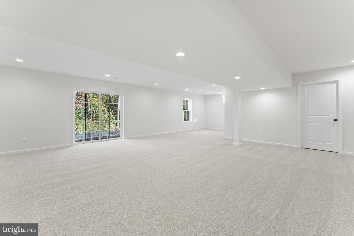 13119 THUNDER RD, KING GEORGE, Virginia 22485, 5 Bedrooms Bedrooms, ,3 BathroomsBathrooms,Residential,For sale,13119 THUNDER RD,VAKG2007252 MLS # VAKG2007252