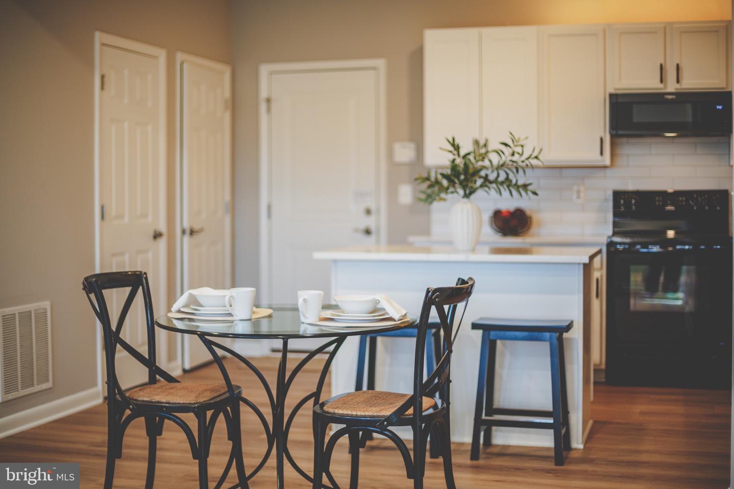 44848 TIVERTON SQ, ASHBURN, Virginia 20147, 3 Bedrooms Bedrooms, ,2 BathroomsBathrooms,Residential,For sale,44848 TIVERTON SQ,VALO2110758 MLS # VALO2110758 44848 TIVERTON SQ, ASHBURN, Virginia 20147, 3 Bedrooms Bedrooms, ,2 BathroomsBathrooms,Residential,For sale,44848 TIVERTON SQ,VALO2110758 MLS # VALO2110758