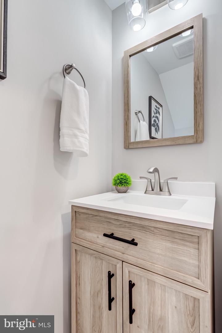 44848 TIVERTON SQ, ASHBURN, Virginia 20147, 3 Bedrooms Bedrooms, ,2 BathroomsBathrooms,Residential,For sale,44848 TIVERTON SQ,VALO2110758 MLS # VALO2110758 44848 TIVERTON SQ, ASHBURN, Virginia 20147, 3 Bedrooms Bedrooms, ,2 BathroomsBathrooms,Residential,For sale,44848 TIVERTON SQ,VALO2110758 MLS # VALO2110758