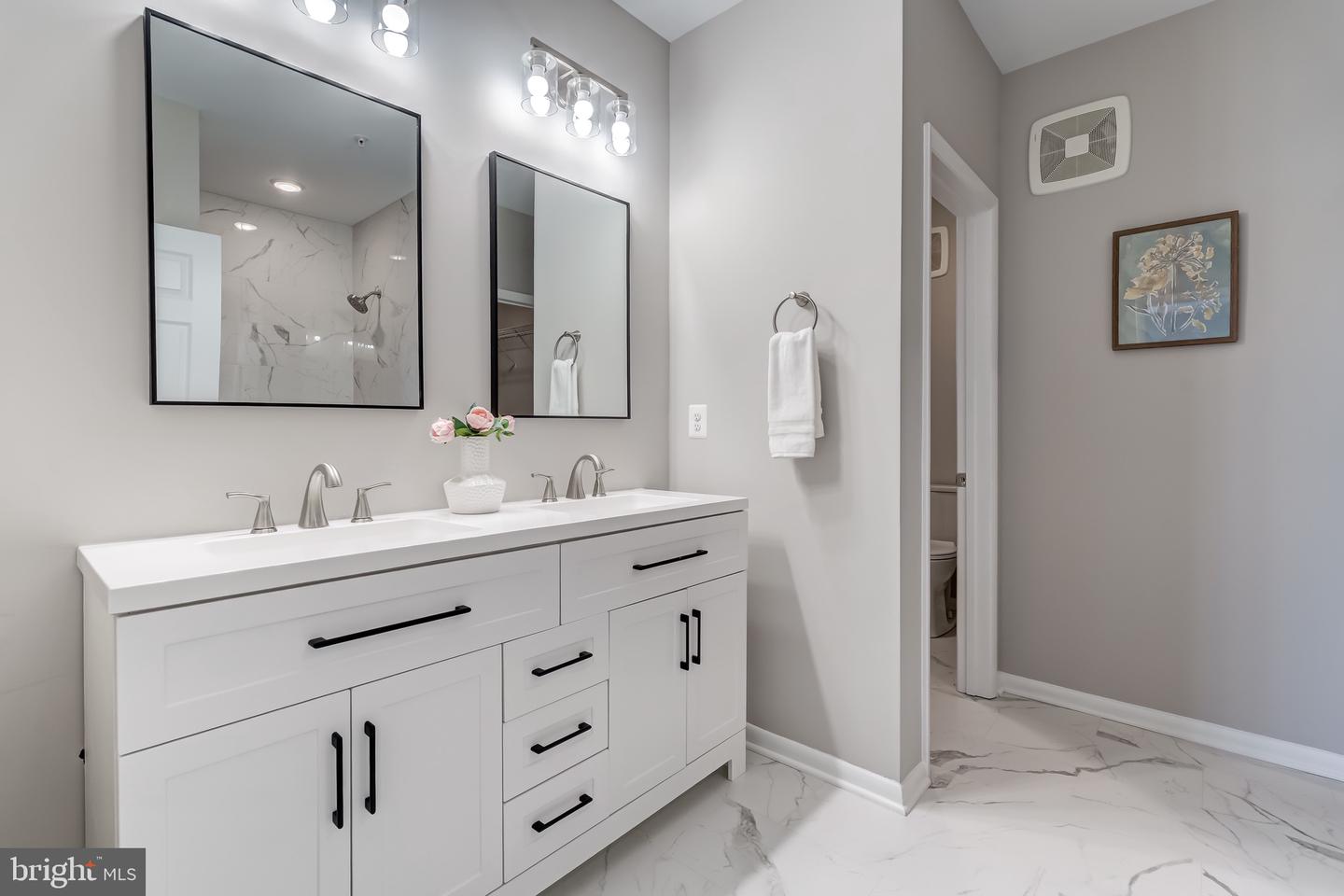 44848 TIVERTON SQ, ASHBURN, Virginia 20147, 3 Bedrooms Bedrooms, ,2 BathroomsBathrooms,Residential,For sale,44848 TIVERTON SQ,VALO2110758 MLS # VALO2110758 44848 TIVERTON SQ, ASHBURN, Virginia 20147, 3 Bedrooms Bedrooms, ,2 BathroomsBathrooms,Residential,For sale,44848 TIVERTON SQ,VALO2110758 MLS # VALO2110758