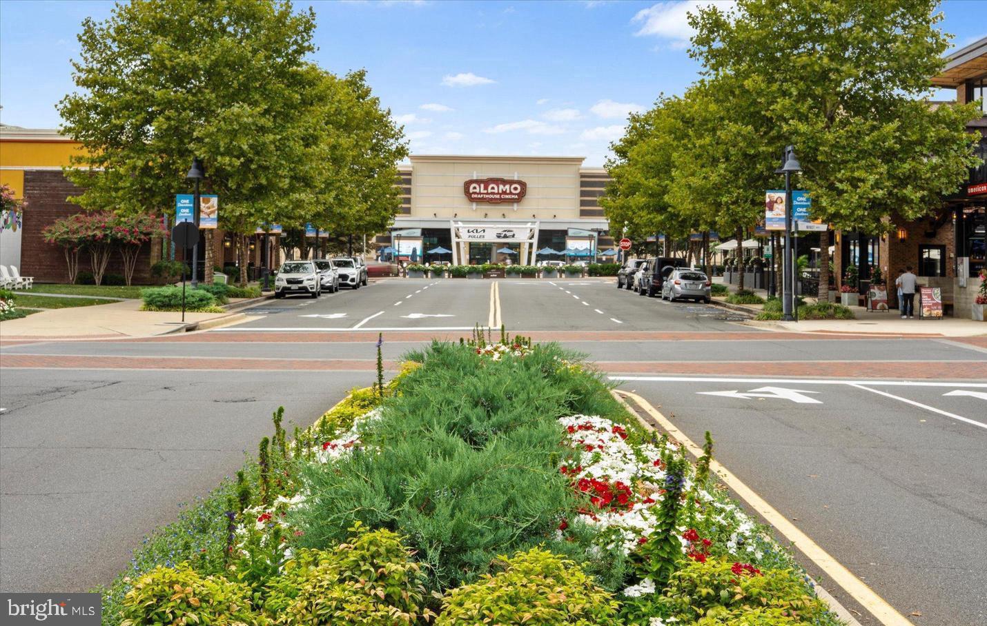 44848 TIVERTON SQ, ASHBURN, Virginia 20147, 3 Bedrooms Bedrooms, ,2 BathroomsBathrooms,Residential,For sale,44848 TIVERTON SQ,VALO2110758 MLS # VALO2110758 44848 TIVERTON SQ, ASHBURN, Virginia 20147, 3 Bedrooms Bedrooms, ,2 BathroomsBathrooms,Residential,For sale,44848 TIVERTON SQ,VALO2110758 MLS # VALO2110758