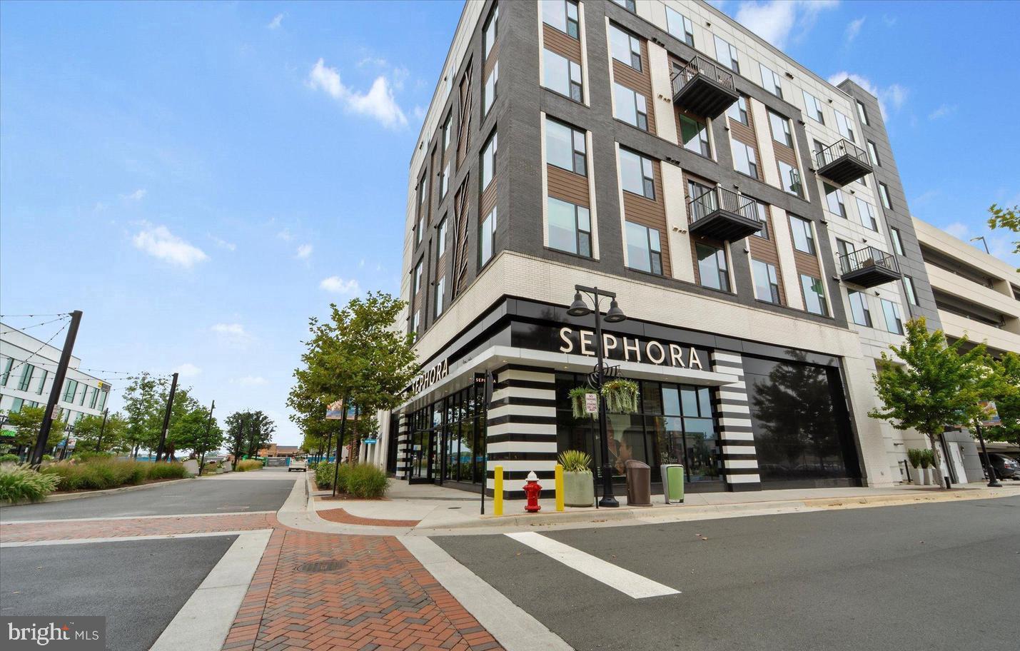 44848 TIVERTON SQ, ASHBURN, Virginia 20147, 3 Bedrooms Bedrooms, ,2 BathroomsBathrooms,Residential,For sale,44848 TIVERTON SQ,VALO2110758 MLS # VALO2110758 44848 TIVERTON SQ, ASHBURN, Virginia 20147, 3 Bedrooms Bedrooms, ,2 BathroomsBathrooms,Residential,For sale,44848 TIVERTON SQ,VALO2110758 MLS # VALO2110758