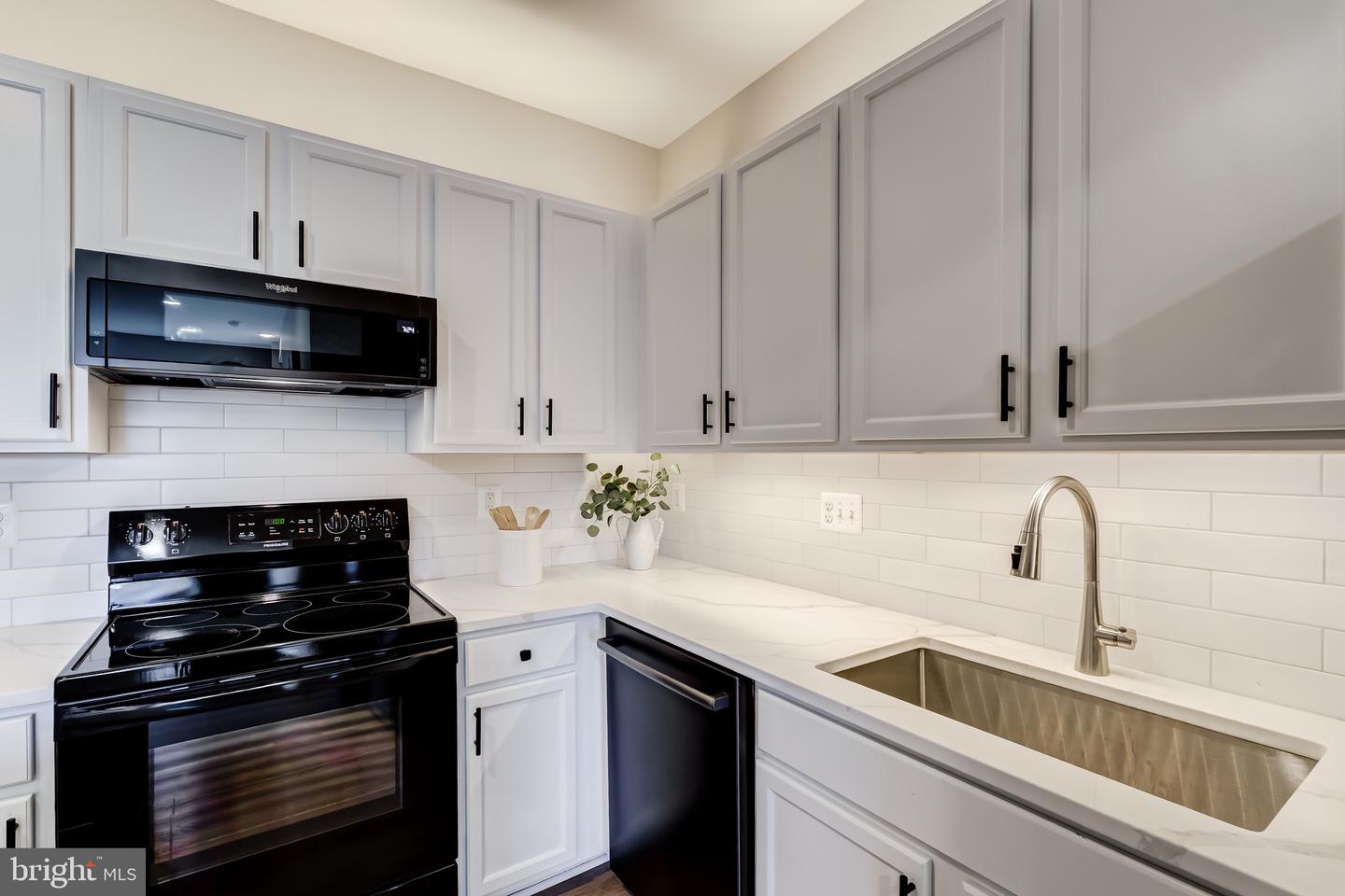 44848 TIVERTON SQ, ASHBURN, Virginia 20147, 3 Bedrooms Bedrooms, ,2 BathroomsBathrooms,Residential,For sale,44848 TIVERTON SQ,VALO2110758 MLS # VALO2110758 44848 TIVERTON SQ, ASHBURN, Virginia 20147, 3 Bedrooms Bedrooms, ,2 BathroomsBathrooms,Residential,For sale,44848 TIVERTON SQ,VALO2110758 MLS # VALO2110758