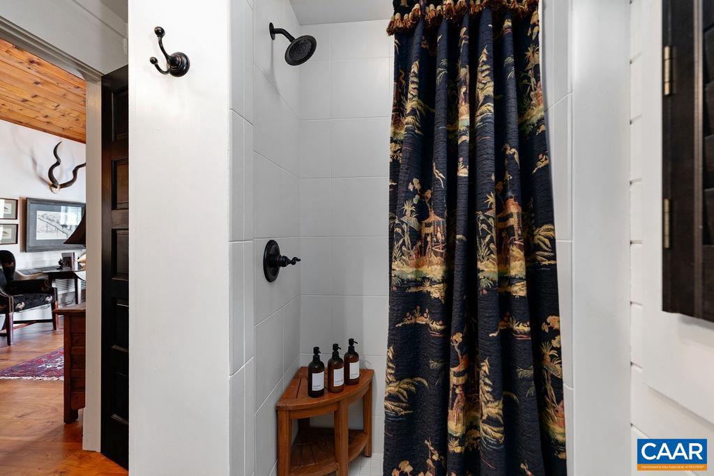 325 OLD ROSELAND RD, ROSELAND, Virginia 22967, 3 Bedrooms Bedrooms, ,2 BathroomsBathrooms,Residential,For sale,325 OLD ROSELAND RD,670821 MLS # 670821 325 OLD ROSELAND RD, ROSELAND, Virginia 22967, 3 Bedrooms Bedrooms, ,2 BathroomsBathrooms,Residential,For sale,325 OLD ROSELAND RD,670821 MLS # 670821