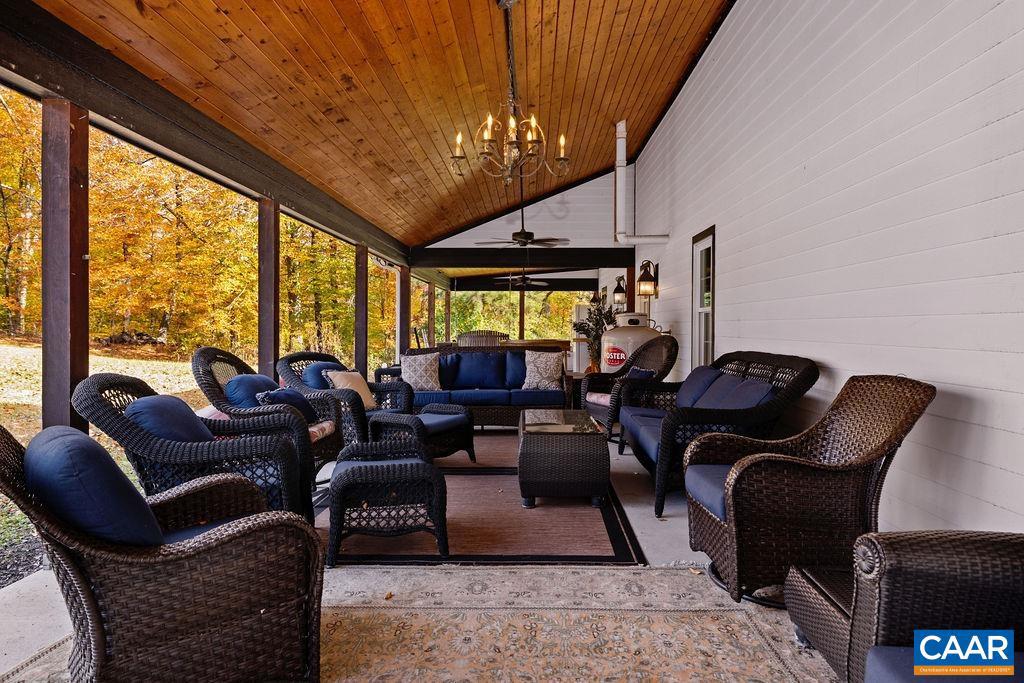 325 OLD ROSELAND RD, ROSELAND, Virginia 22967, 3 Bedrooms Bedrooms, ,2 BathroomsBathrooms,Residential,For sale,325 OLD ROSELAND RD,670821 MLS # 670821 325 OLD ROSELAND RD, ROSELAND, Virginia 22967, 3 Bedrooms Bedrooms, ,2 BathroomsBathrooms,Residential,For sale,325 OLD ROSELAND RD,670821 MLS # 670821