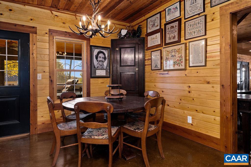 325 OLD ROSELAND RD, ROSELAND, Virginia 22967, 3 Bedrooms Bedrooms, ,2 BathroomsBathrooms,Residential,For sale,325 OLD ROSELAND RD,670821 MLS # 670821 325 OLD ROSELAND RD, ROSELAND, Virginia 22967, 3 Bedrooms Bedrooms, ,2 BathroomsBathrooms,Residential,For sale,325 OLD ROSELAND RD,670821 MLS # 670821