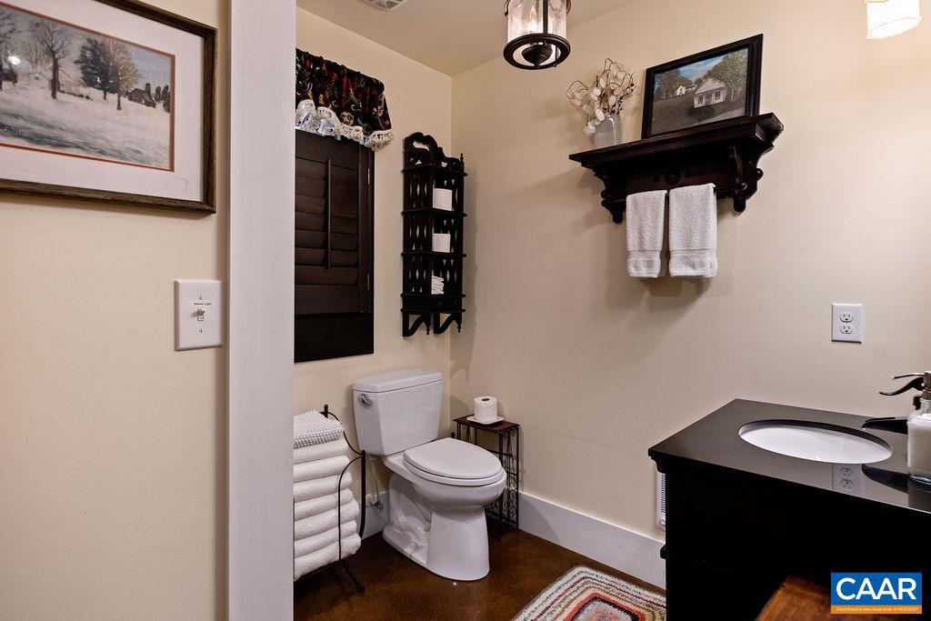 325 OLD ROSELAND RD, ROSELAND, Virginia 22967, 3 Bedrooms Bedrooms, ,2 BathroomsBathrooms,Residential,For sale,325 OLD ROSELAND RD,670821 MLS # 670821 325 OLD ROSELAND RD, ROSELAND, Virginia 22967, 3 Bedrooms Bedrooms, ,2 BathroomsBathrooms,Residential,For sale,325 OLD ROSELAND RD,670821 MLS # 670821