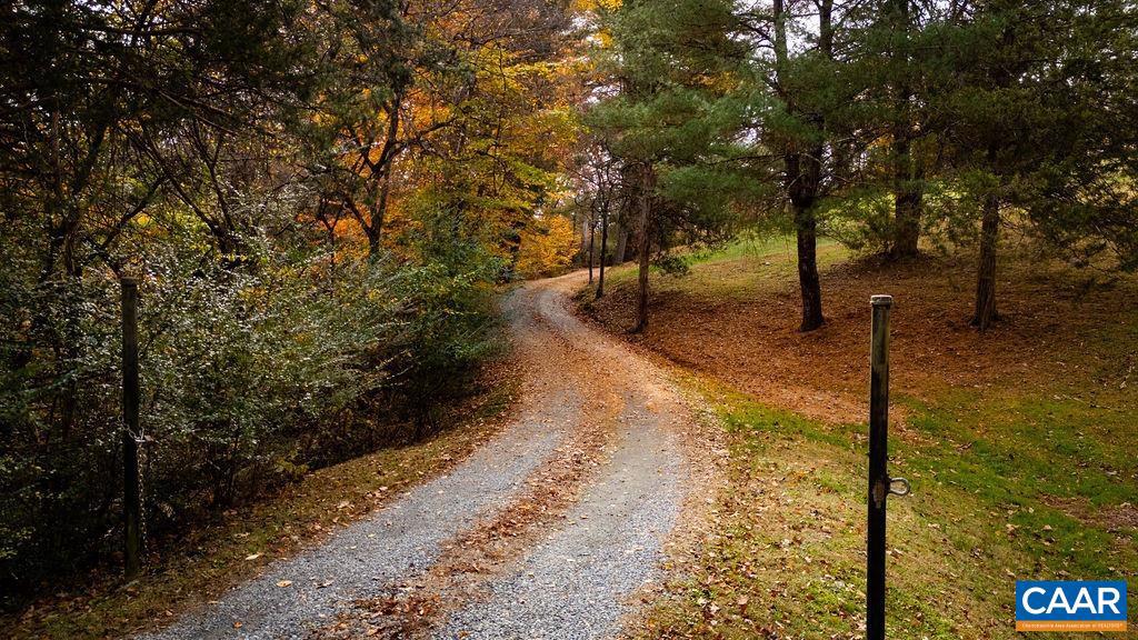 325 OLD ROSELAND RD, ROSELAND, Virginia 22967, 3 Bedrooms Bedrooms, ,2 BathroomsBathrooms,Residential,For sale,325 OLD ROSELAND RD,670821 MLS # 670821 325 OLD ROSELAND RD, ROSELAND, Virginia 22967, 3 Bedrooms Bedrooms, ,2 BathroomsBathrooms,Residential,For sale,325 OLD ROSELAND RD,670821 MLS # 670821