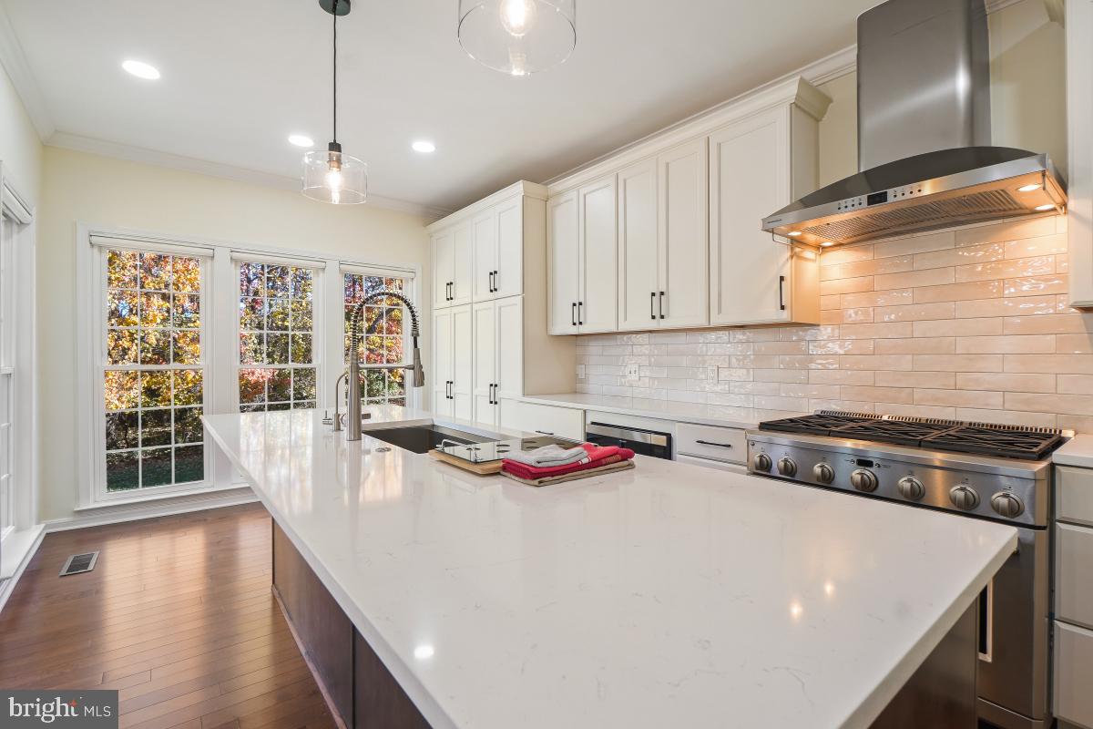 2442 ARCTIC FOX WAY, RESTON, Virginia 20191, 3 Bedrooms Bedrooms, ,3 BathroomsBathrooms,Residential,For sale,2442 ARCTIC FOX WAY,VAFX2278244 MLS # VAFX2278244