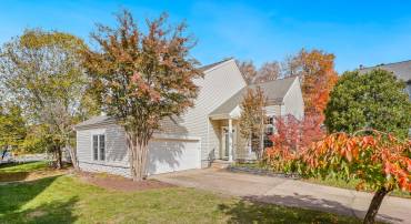 2442 ARCTIC FOX WAY, RESTON, Virginia 20191, 3 Bedrooms Bedrooms, ,3 BathroomsBathrooms,Residential,For sale,2442 ARCTIC FOX WAY,VAFX2278244 MLS # VAFX2278244