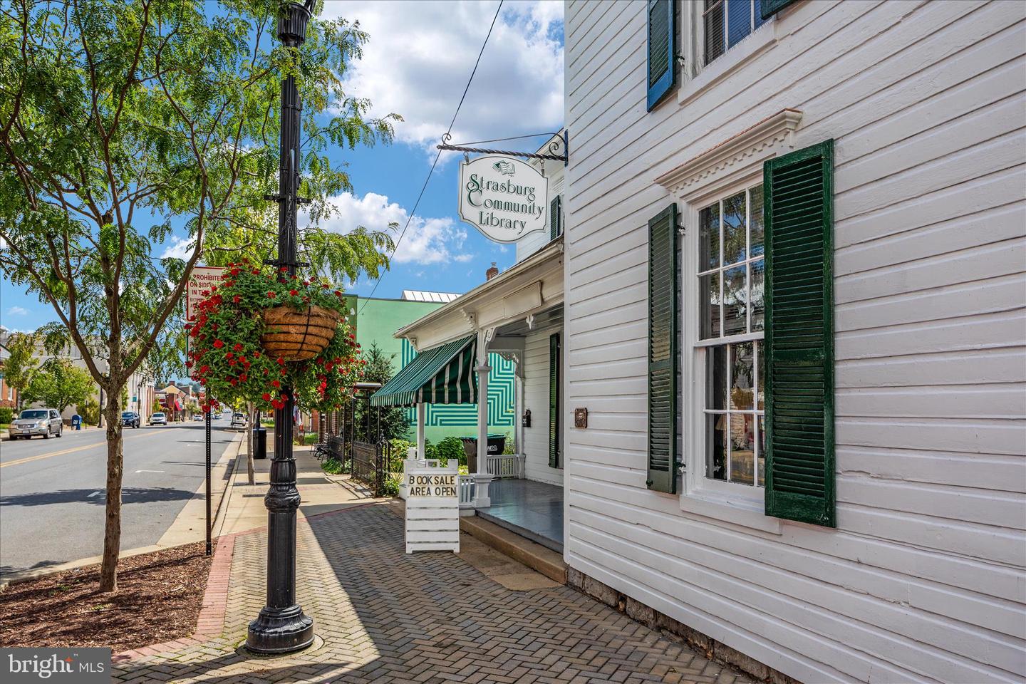 510 PIKE ST, STRASBURG, Virginia 22657, 3 Bedrooms Bedrooms, ,2 BathroomsBathrooms,Residential,For sale,510 PIKE ST,VASH2012944 MLS # VASH2012944
