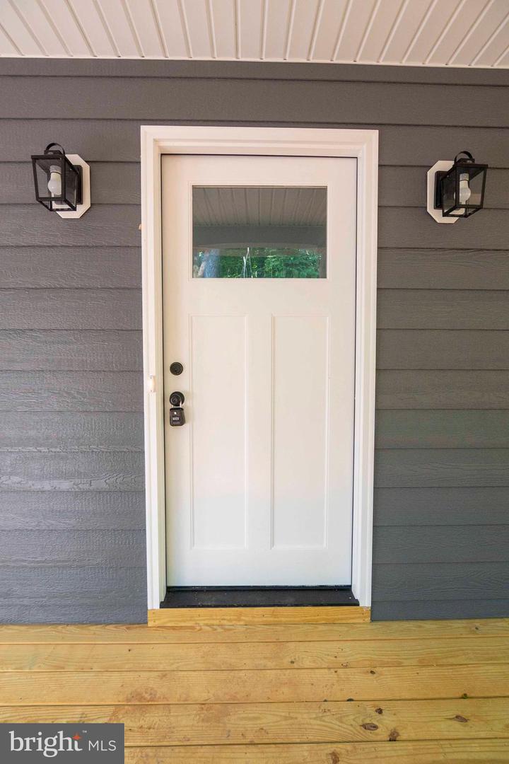 111 BLOODROOT RD, FRONT ROYAL, Virginia 22630, 3 Bedrooms Bedrooms, ,2 BathroomsBathrooms,Residential,For sale,111 BLOODROOT RD,VAWR2012728 MLS # VAWR2012728