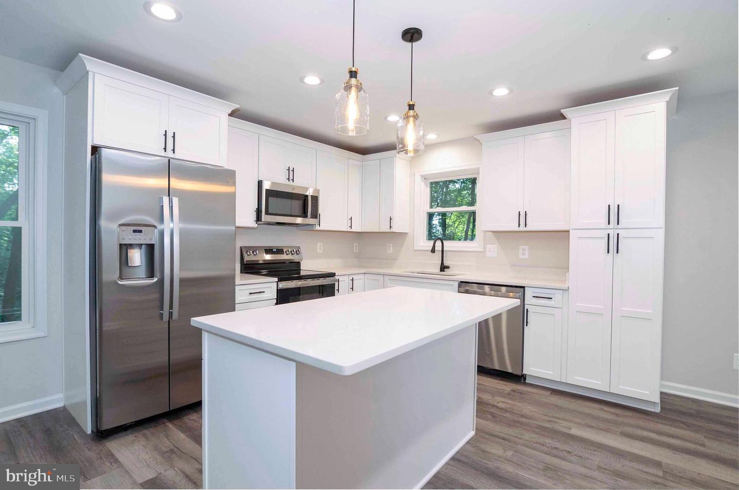 111 BLOODROOT RD, FRONT ROYAL, Virginia 22630, 3 Bedrooms Bedrooms, ,2 BathroomsBathrooms,Residential,For sale,111 BLOODROOT RD,VAWR2012728 MLS # VAWR2012728