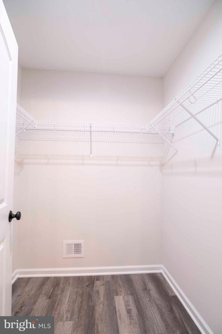 111 BLOODROOT RD, FRONT ROYAL, Virginia 22630, 3 Bedrooms Bedrooms, ,2 BathroomsBathrooms,Residential,For sale,111 BLOODROOT RD,VAWR2012728 MLS # VAWR2012728