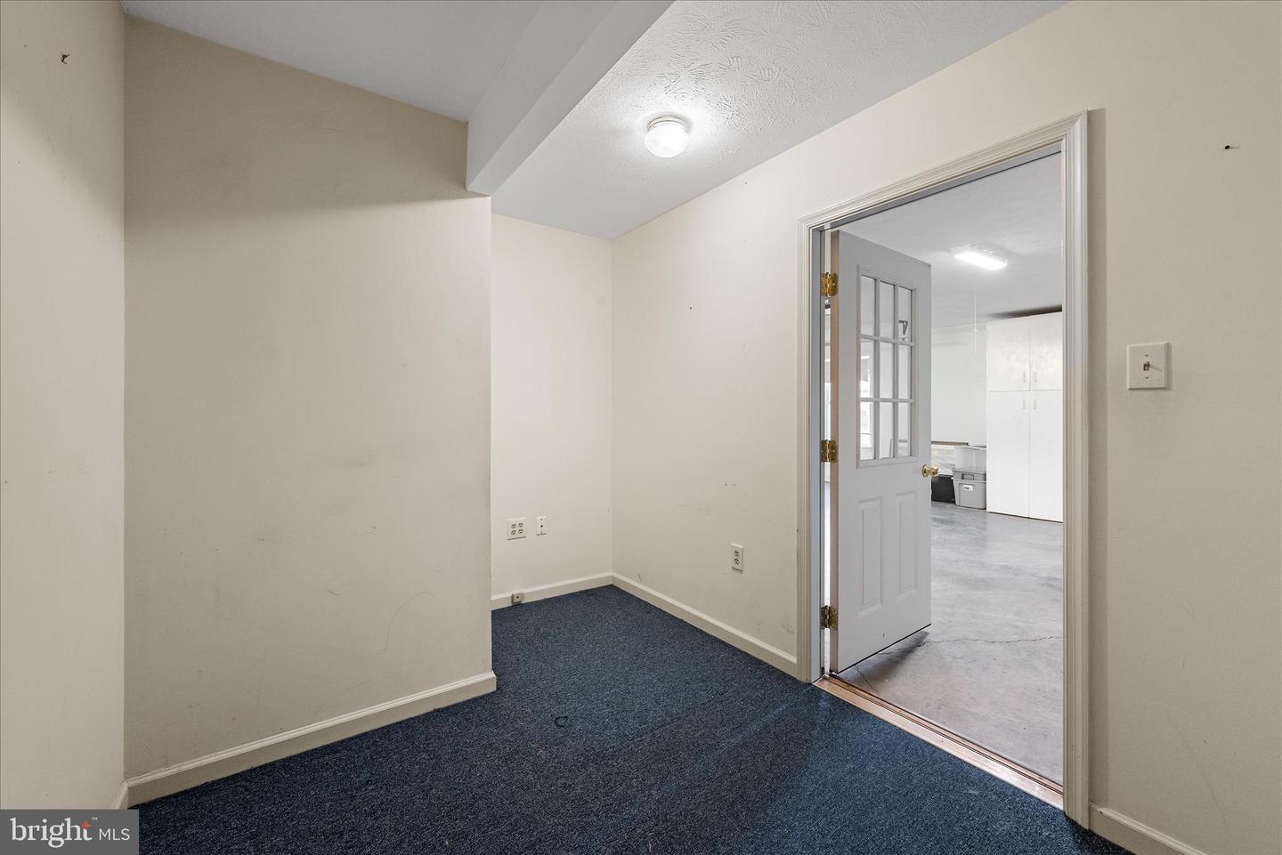 222 CRESTWOOD LN, WINCHESTER, Virginia 22602, 2 Bedrooms Bedrooms, ,2 BathroomsBathrooms,Residential,For sale,222 CRESTWOOD LN,VAFV2037944 MLS # VAFV2037944