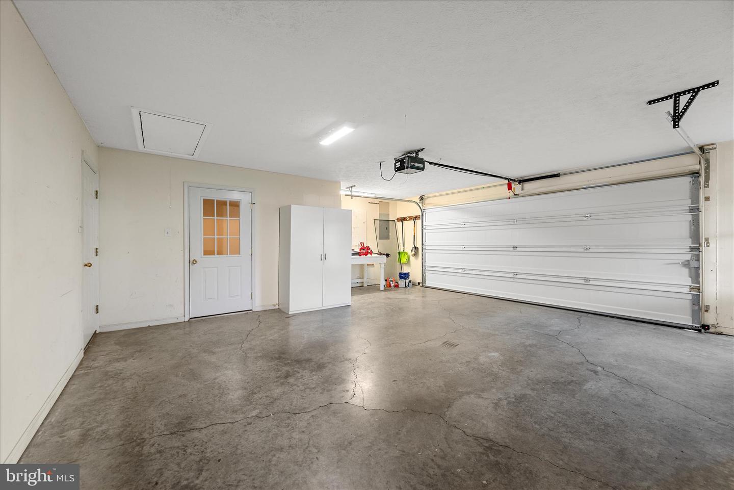 222 CRESTWOOD LN, WINCHESTER, Virginia 22602, 2 Bedrooms Bedrooms, ,2 BathroomsBathrooms,Residential,For sale,222 CRESTWOOD LN,VAFV2037944 MLS # VAFV2037944