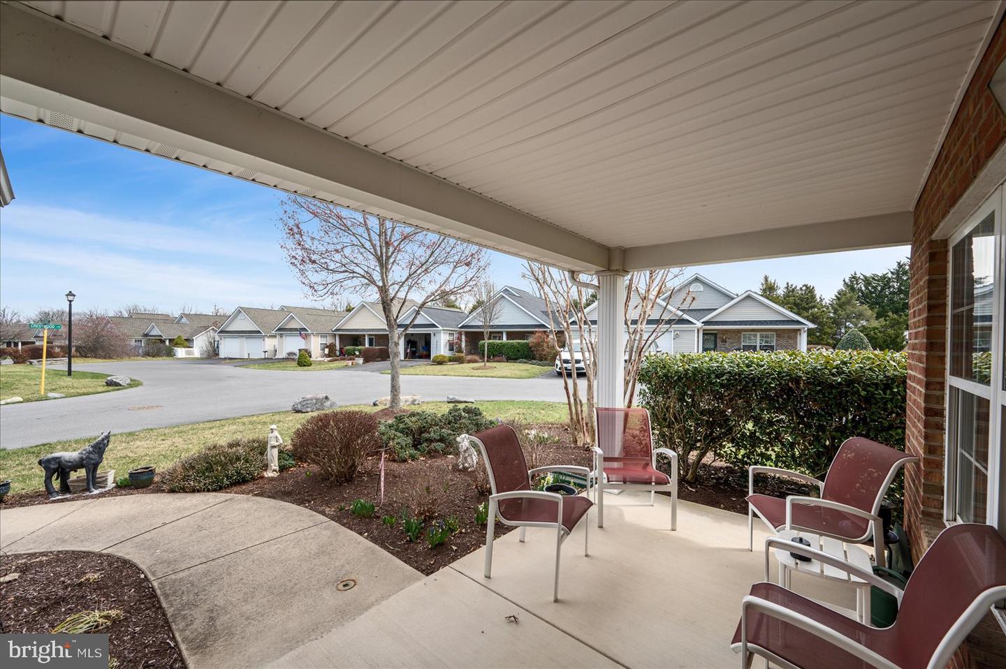 222 CRESTWOOD LN, WINCHESTER, Virginia 22602, 2 Bedrooms Bedrooms, ,2 BathroomsBathrooms,Residential,For sale,222 CRESTWOOD LN,VAFV2037944 MLS # VAFV2037944