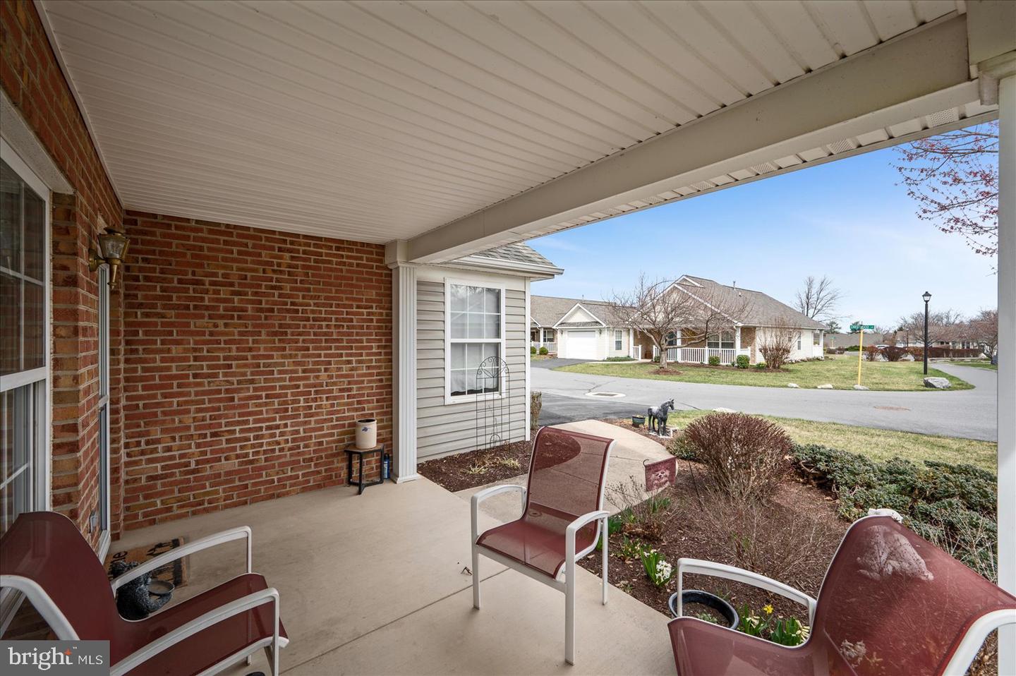 222 CRESTWOOD LN, WINCHESTER, Virginia 22602, 2 Bedrooms Bedrooms, ,2 BathroomsBathrooms,Residential,For sale,222 CRESTWOOD LN,VAFV2037944 MLS # VAFV2037944